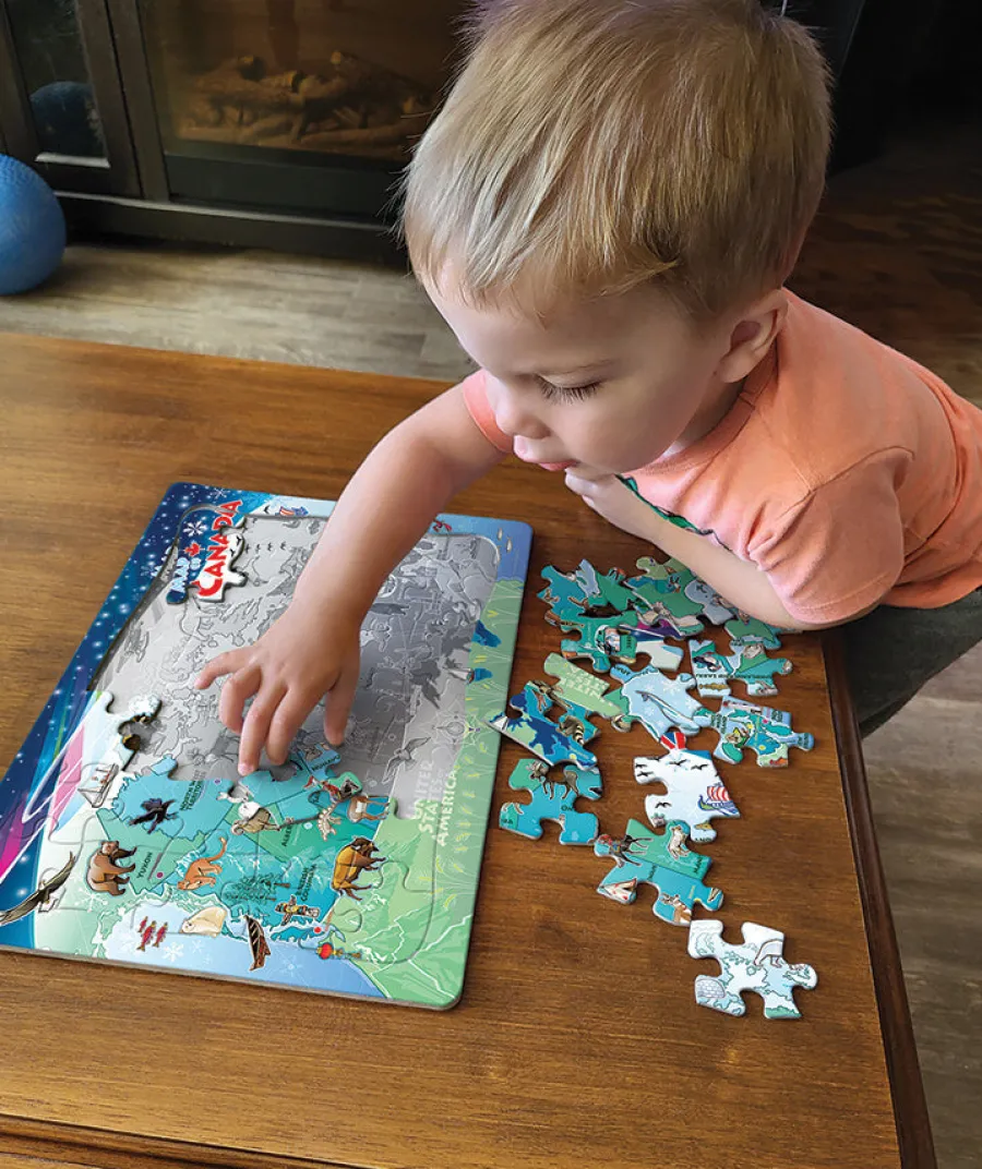 Cobble Hill Canada Map (tray) | 35 Piece Tray- Tray Puzzles