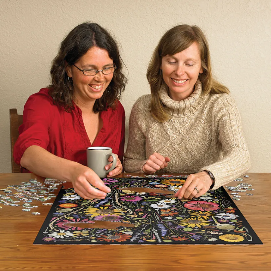 Cobble Hill Flower Press: Happiness | 1000 Piece- 1000 Piece | Flowers / Gardens