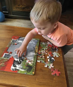 Cobble Hill Red Barn Farm (tray) | 35 Piece Tray- Tray Puzzles | Farm